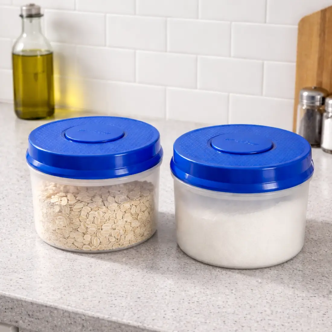 Round Push Button Container (set of 2, 650ml) - Blue