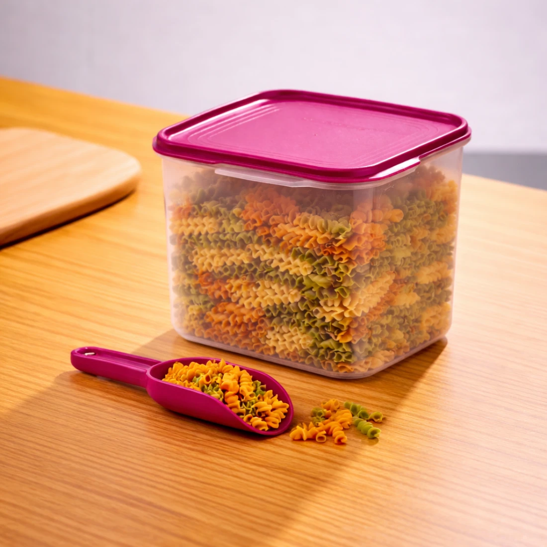 Keep It Dry Square Container with Scoop, 4L - Mulberry Dream